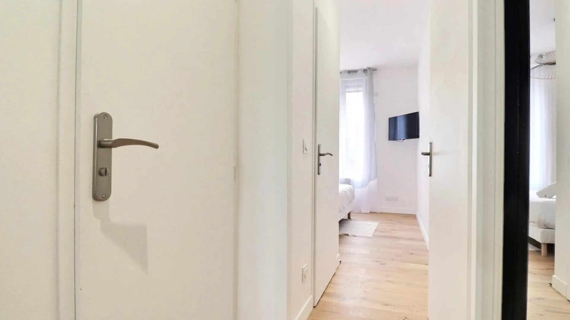The Tavira - Magnificent Renovated T2 Apartment - Villeurbanne France