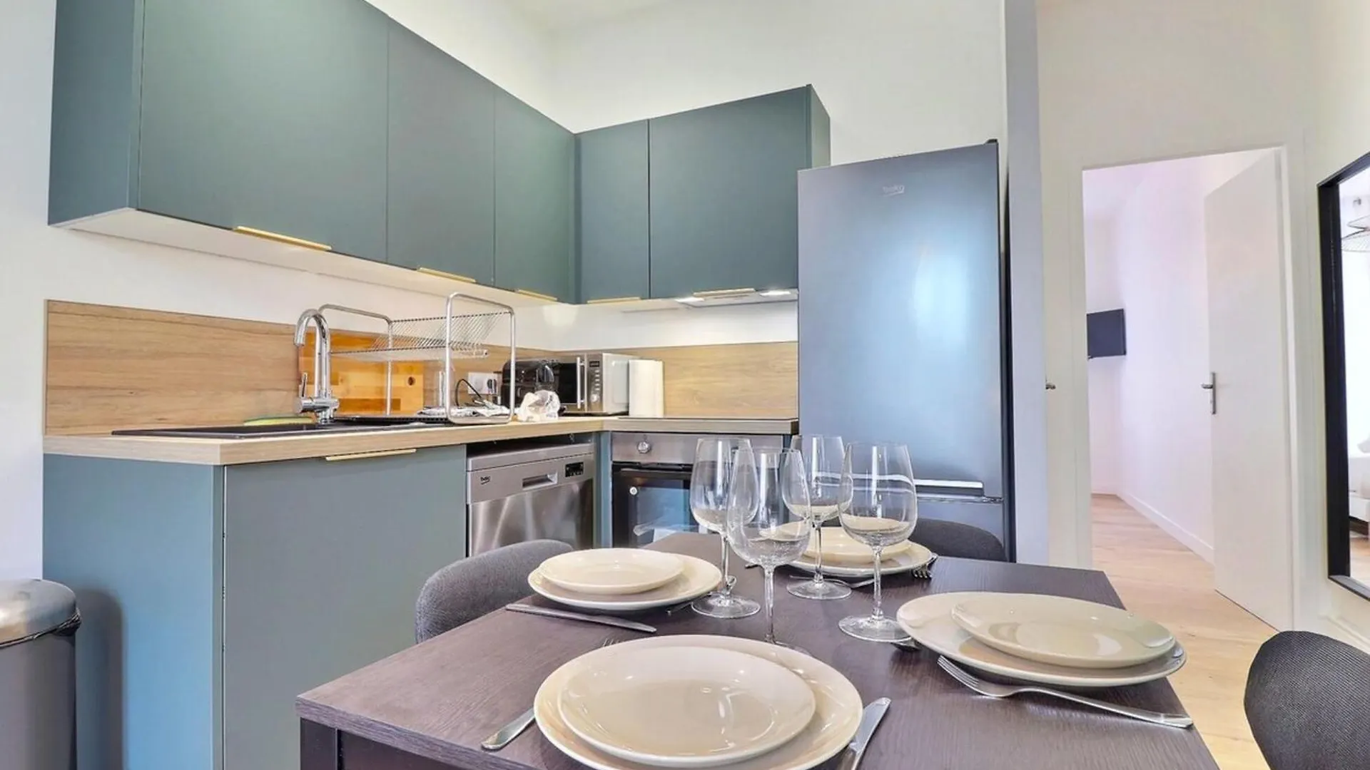 The Tavira - Magnificent Renovated T2 Apartment - Villeurbanne